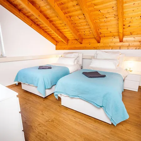 Lichtdurchflutetes Raumwunder, 115qm, 2 Stoeckig * Bensheim