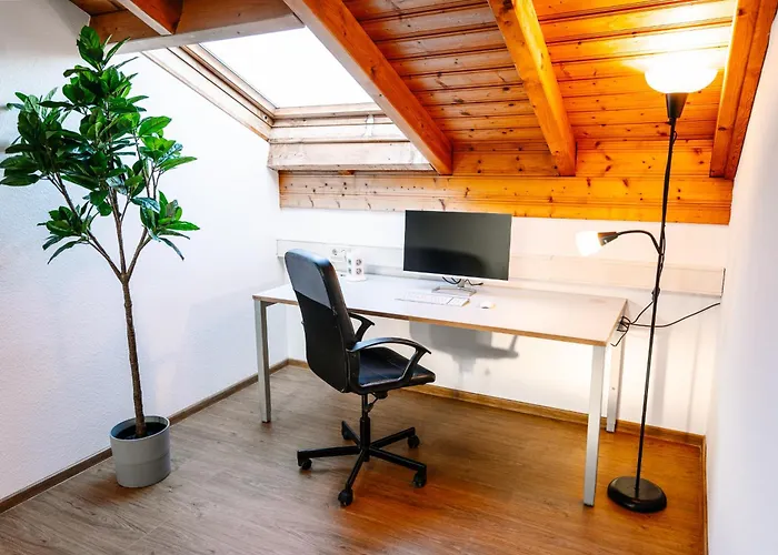 Lichtdurchflutetes Raumwunder, 115qm, 2 Stoeckig Apartman