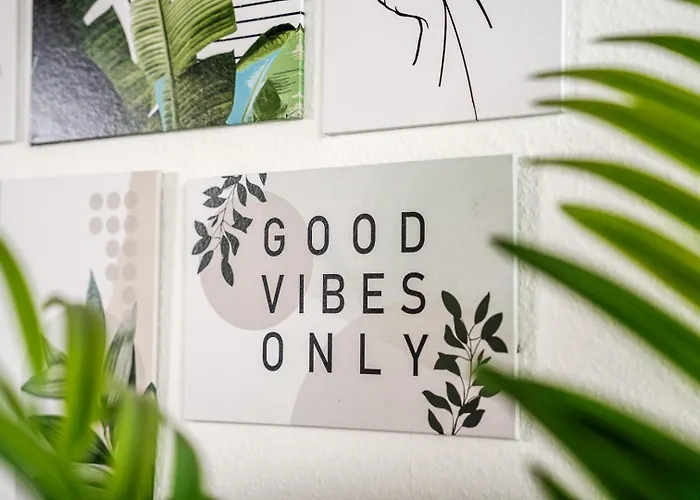 Lichtdurchflutetes Raumwunder, 115qm, 2 Stoeckig Apartman *