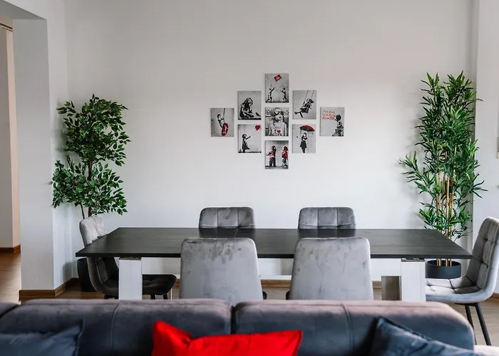 Lichtdurchflutetes Raumwunder, 115qm, 2 Stoeckig Apartman Bensheim